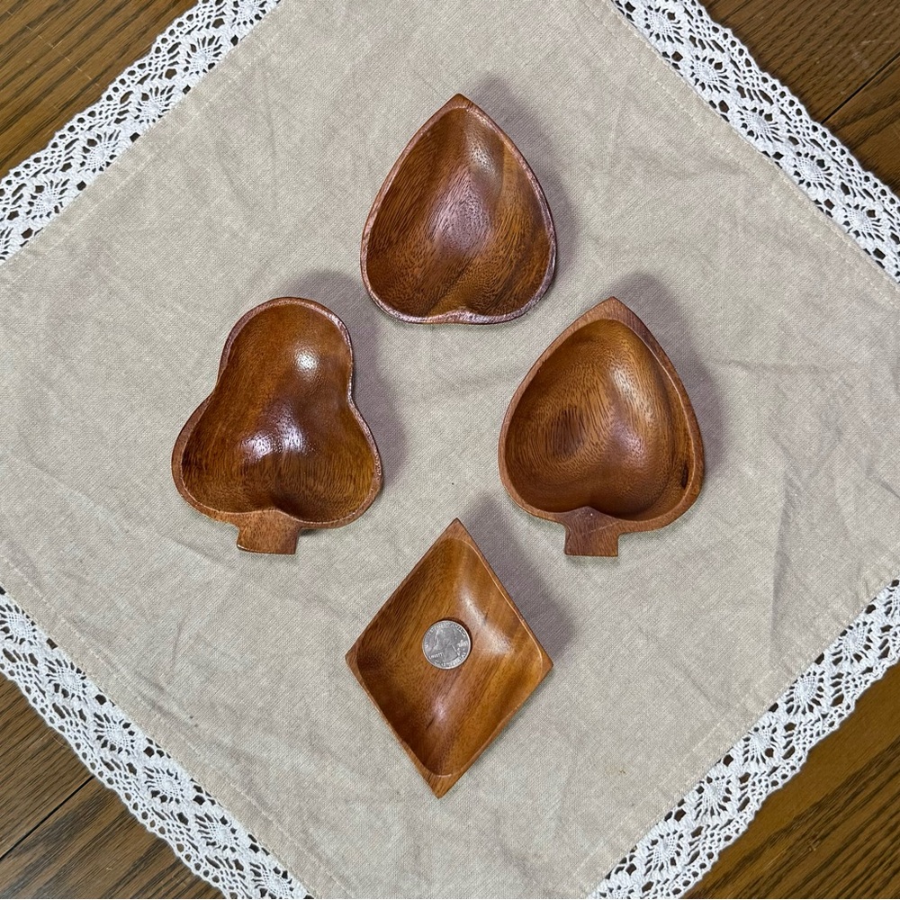 Vintage Mid Century Modern Wooden Card Suit Shaped Bowls